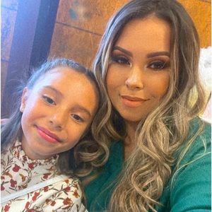 Meet your Posher, Araceli